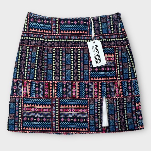 Savanna Jane Dresses & Skirts - Savanna Jane NWT Colorful Geometric Print Mini Skirt Side Slit Size Small‎